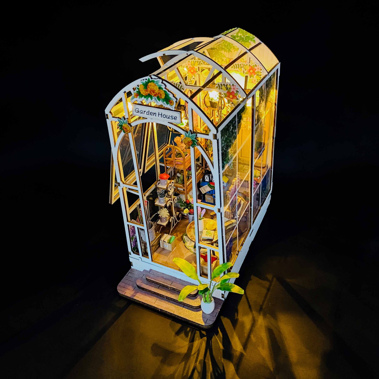 Garden House V2 DIY Miniature Book Nook