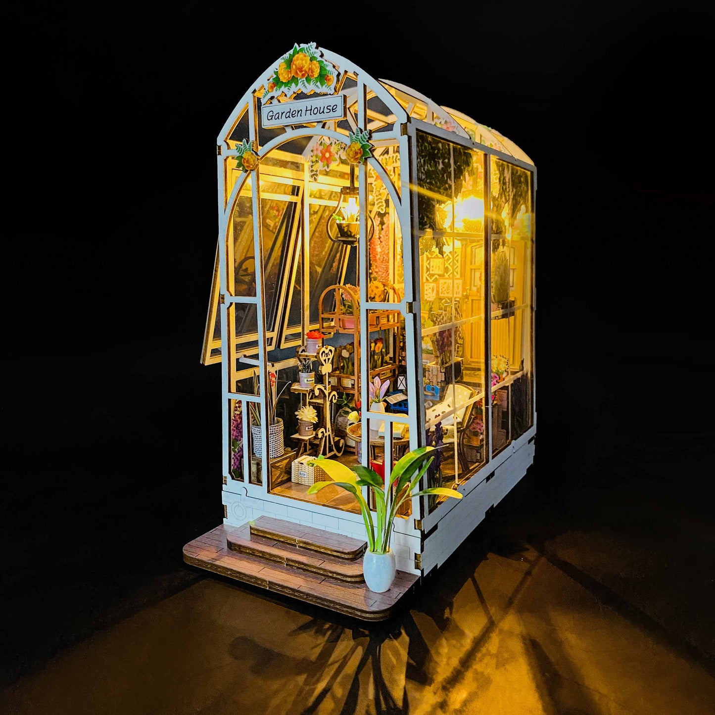 Garden House V2 DIY Miniature Book Nook