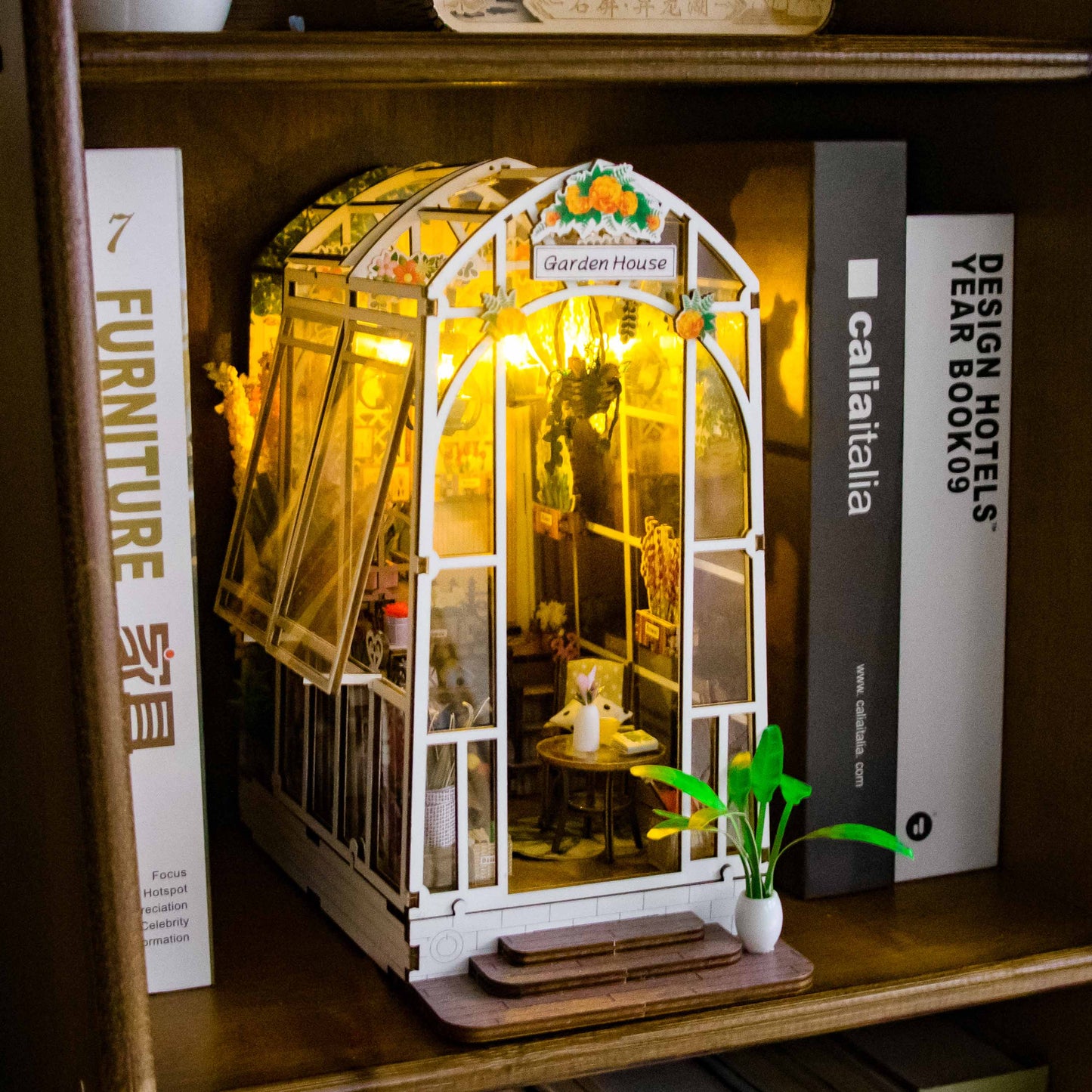 Garden House V2 DIY Miniature Book Nook