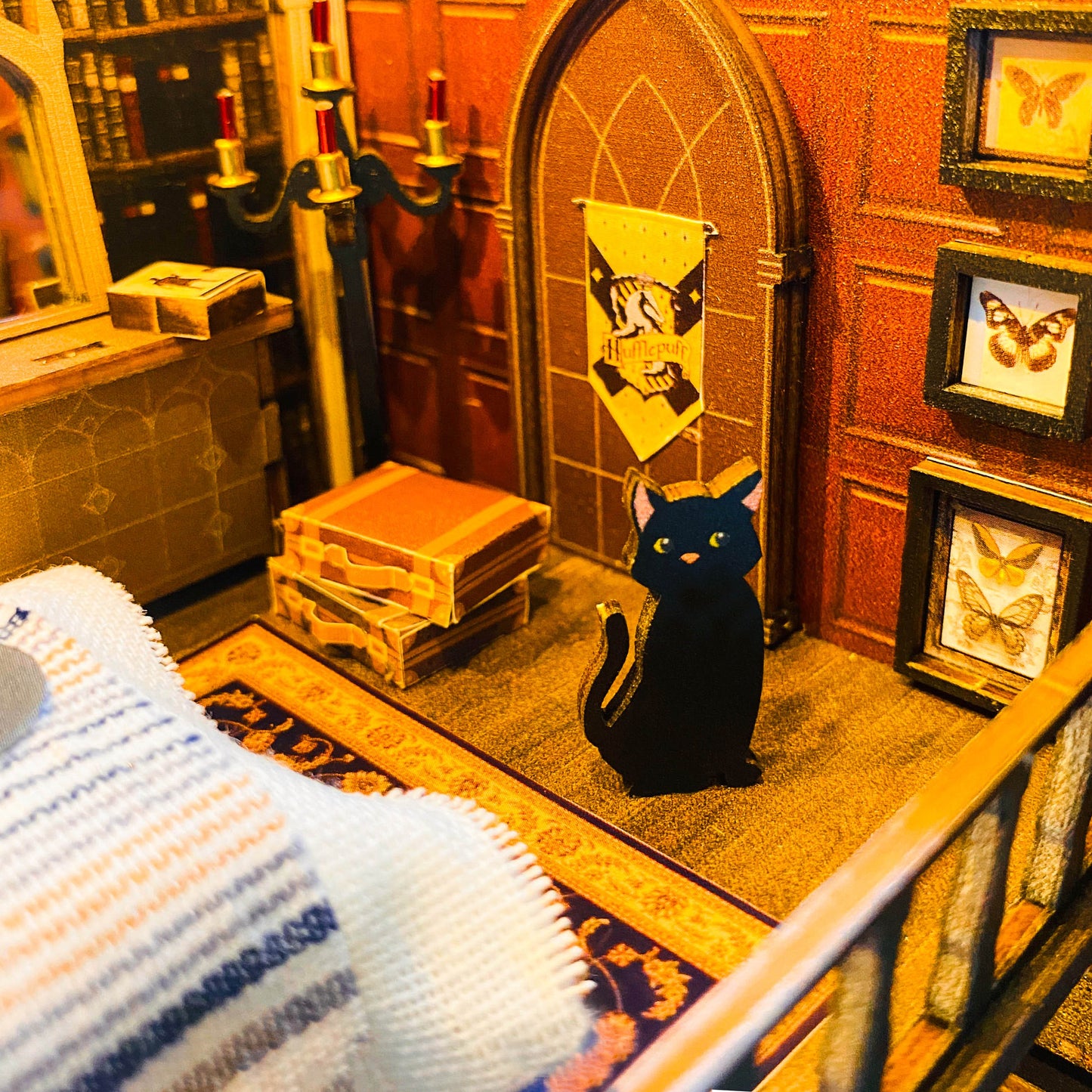 Mira Magic House DIY Miniature Book Nook