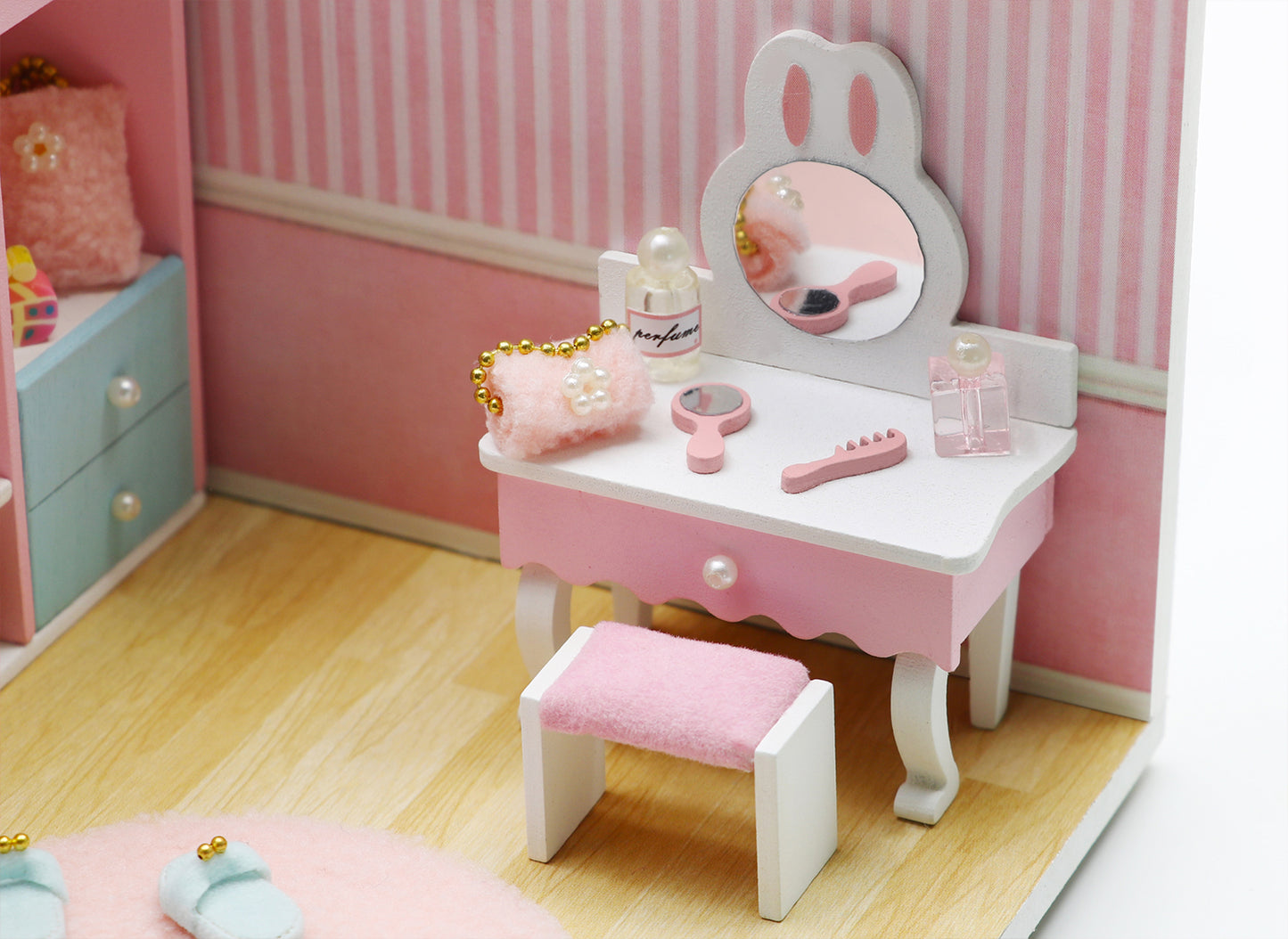 Lovely Cloakroom DIY Miniature House