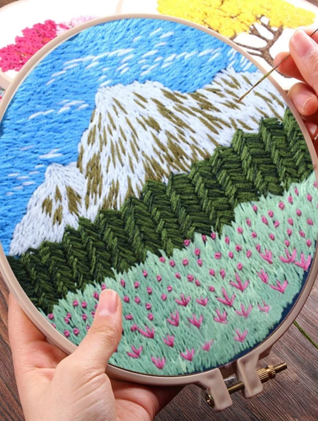 Eco Harmony Embroidery Kit 20cm