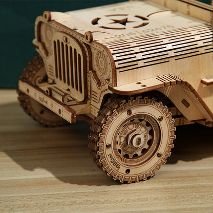 Off-Road Jeep 3D Wooden Puzzle Medium