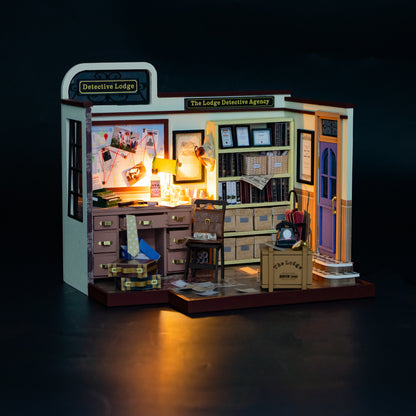 Detective Lodge DIY Miniature House